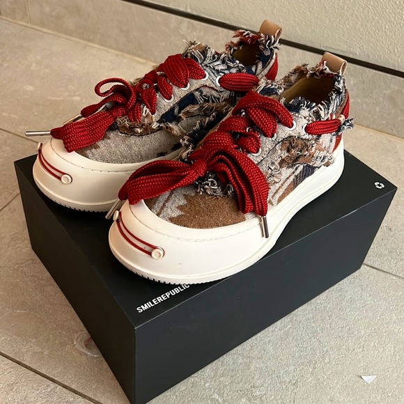 Smile Republic Shoes - New without tags. Gifted to me, never worn before. Size 39 in Asian footwear.